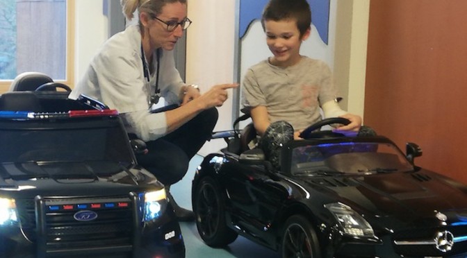 Des voitures électriques pour les petits patients sur le site de Braine-l’Alleud (Vidéo)